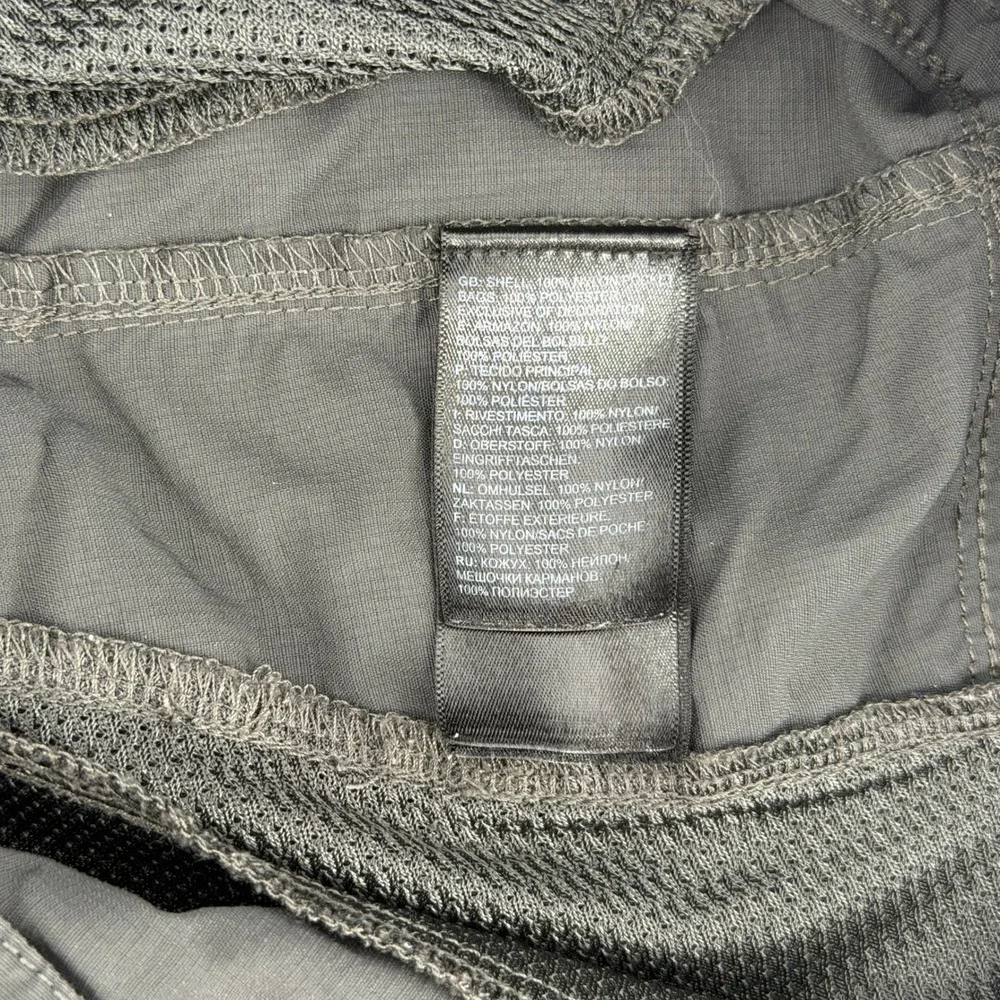 The North Face Hiking Shorts Mens 33 Gray Technical Cargo Utility Stretch Trail